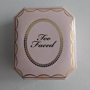 Too Faced Diamond Highlighter
